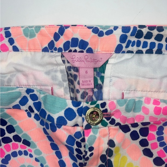 Women's Lilly Pulitzer Multicolor Shorts Size 6 - Picture 4 of 6
